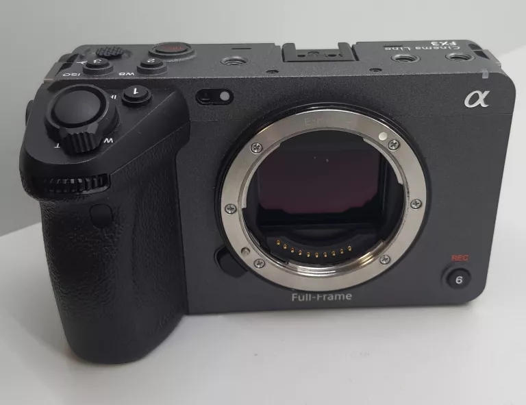 PEŁNOKLATKOWA KAMERA CYFROWA SONY FX3 - ILME-FX3 + UCHWYT SONY XLR-H1