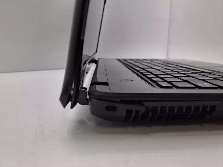 LAPTOP LENOVO G575/4GB RAM/WINDOWS 10