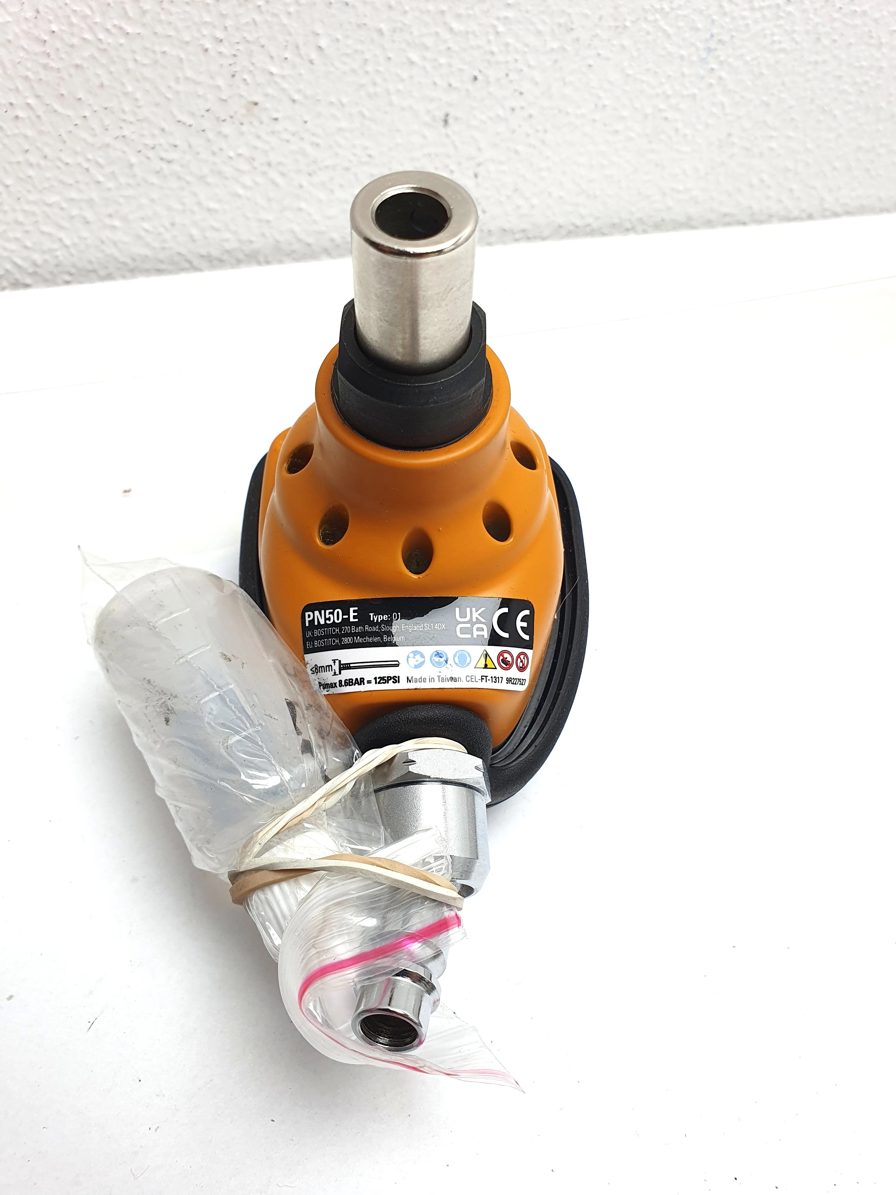 gwozdziarka-kompaktowa-reczna-bostitch-pn-50-e-marka-bostitch