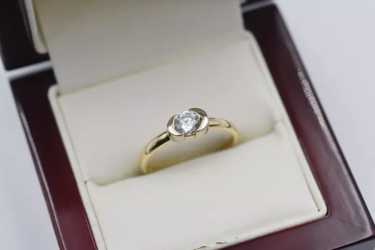 zloty-pierscionek-z-cyrkonia-585-247g-r18-dworcowa-2-leszno-gold-fish