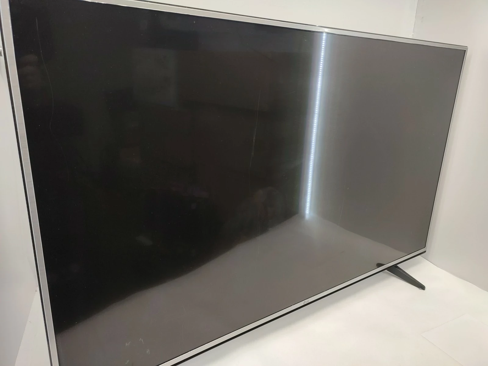 telewizor-lg-smart-55uh605v-55-cali-ean-gtin-8806087907124