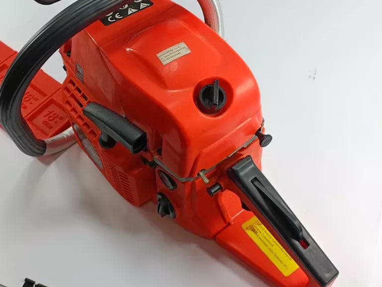 PIŁA ŁAŃCUCHOWA MIDORI JAPAN 3800 W / 3,9 KM
