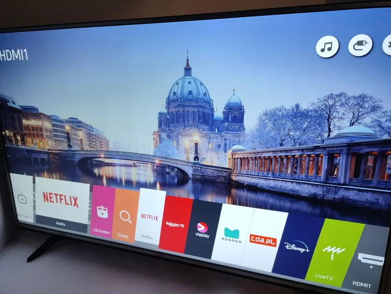 TELEWIZOR LG SMART 55UH605V 55 CALI