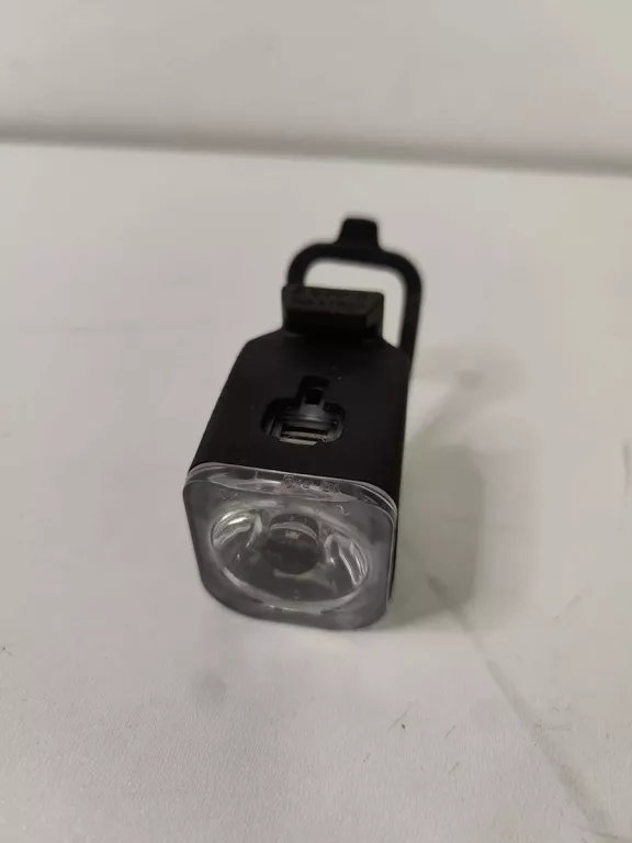 lampka-rowerowa-przod-btwin-stan-uzywany