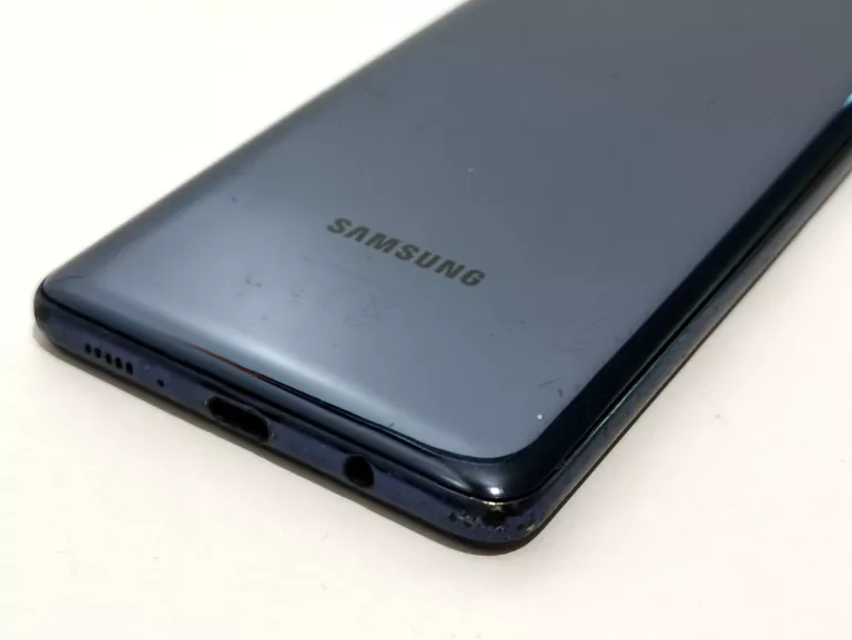 TELEFON SAMSUNG GALAXY M51 6GB/128 GB