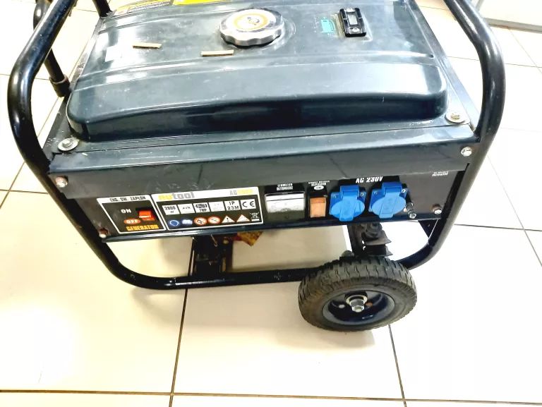 AGREGAT PRĄDOTWÓRCZY NUTOOL AG3000 7KM 2800 W