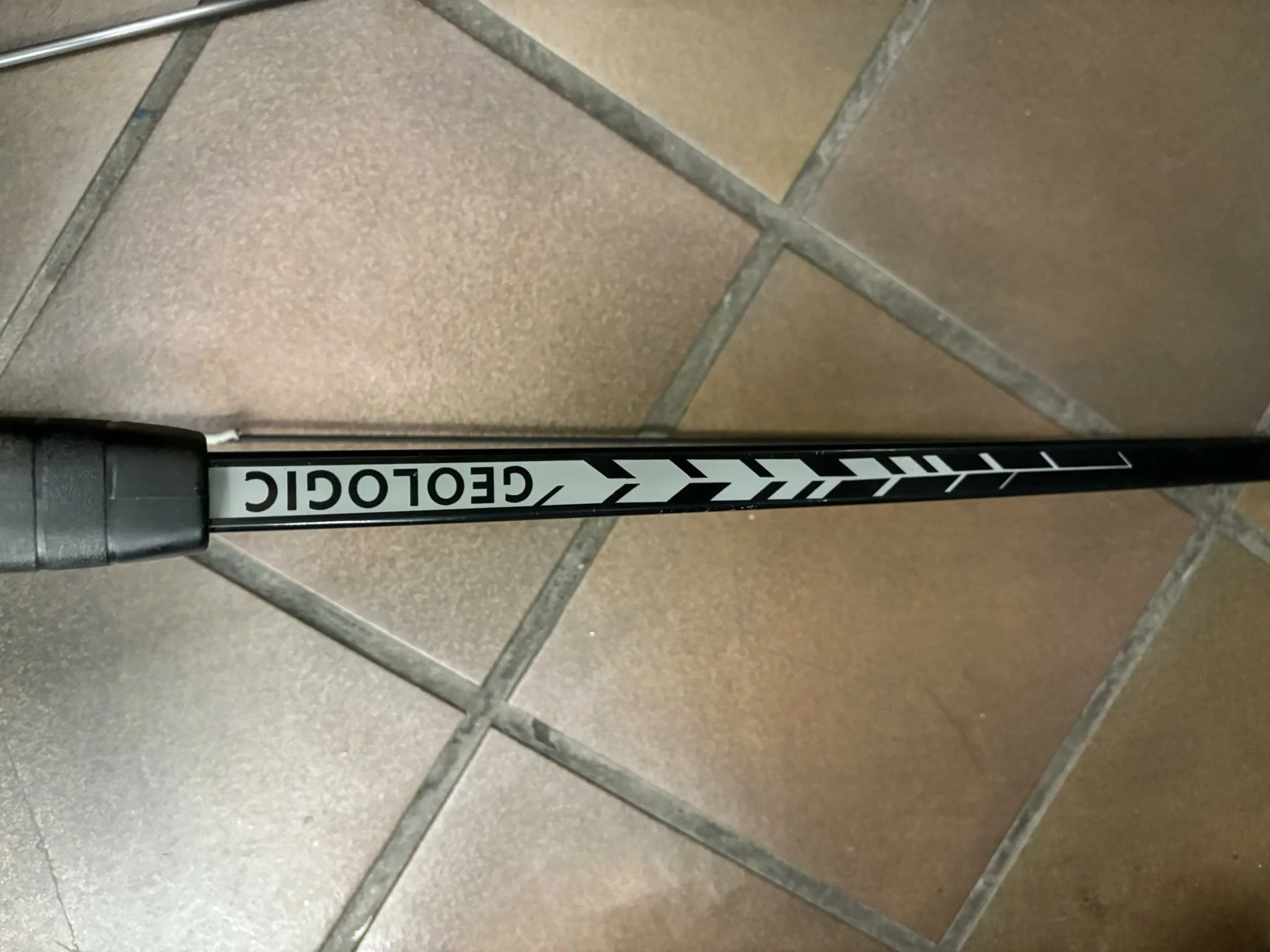 luk-discovery-100-geologic-stan-uzywany