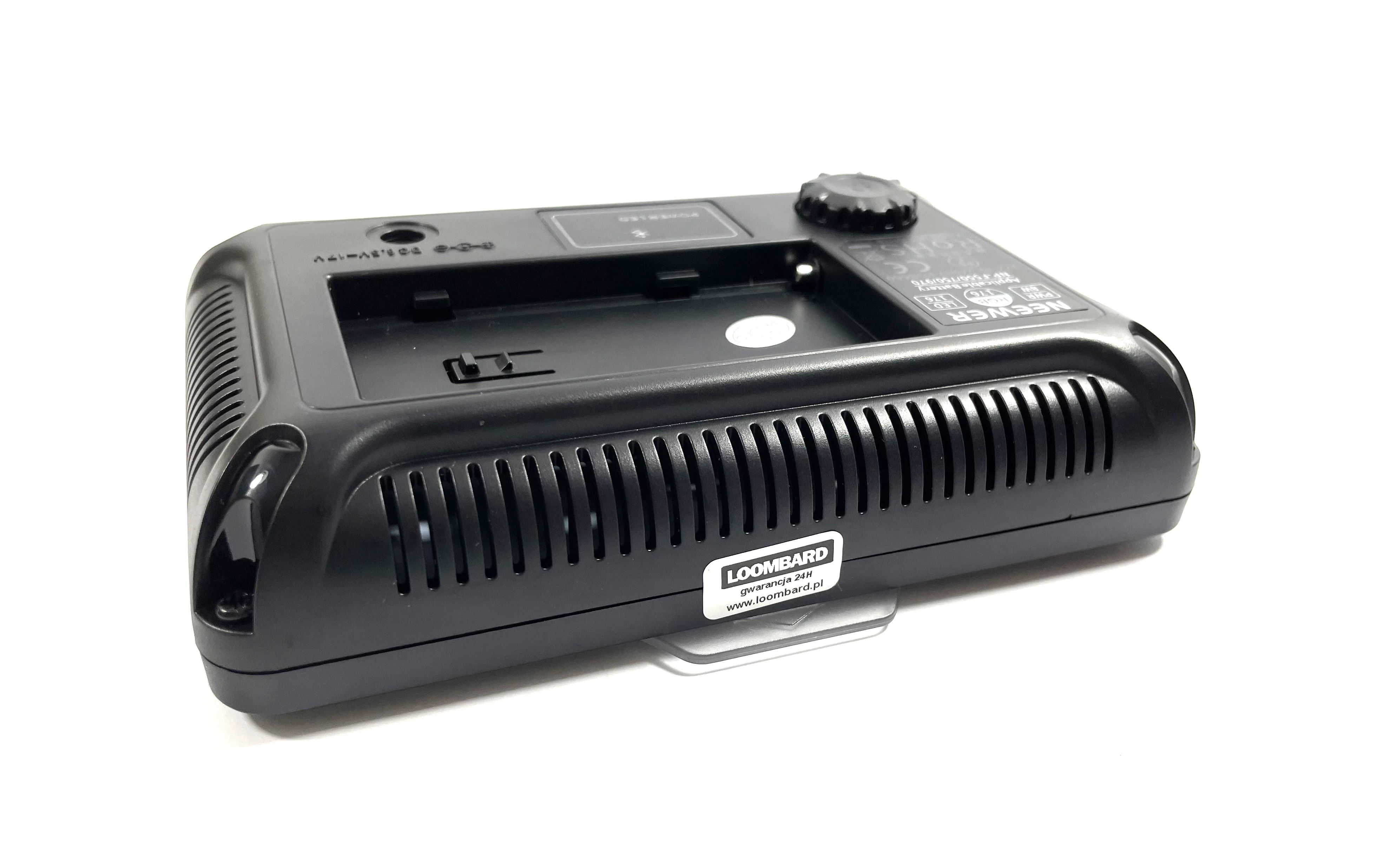 lampa-video-neewer-rgb176-led-sikorskiego-6-chelmza