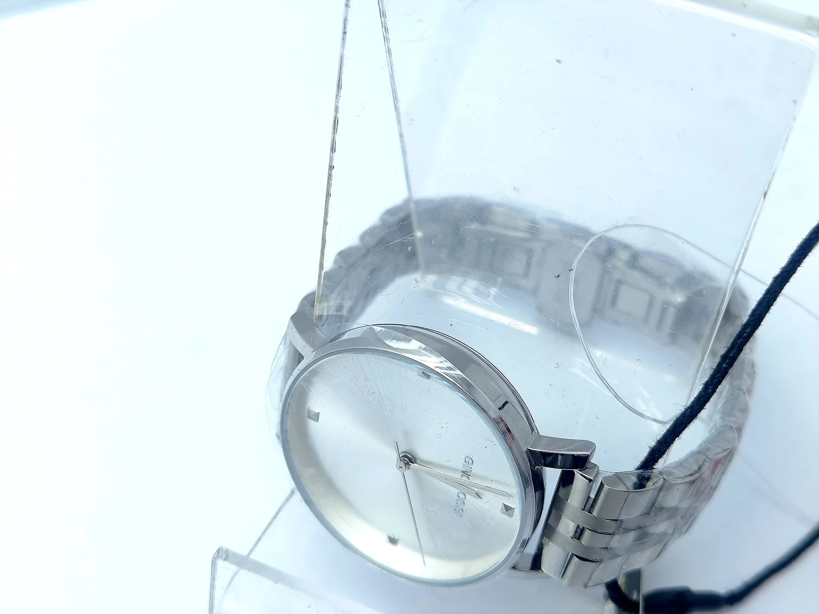 piekny-kwarcowy-damski-zegarek-i-rodzaj-129220-1