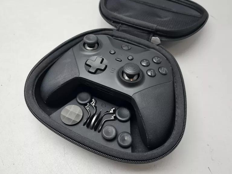 pad-xbox-elite-series-2-waga-produktu-z-opakowaniem-jednostkowym-0425