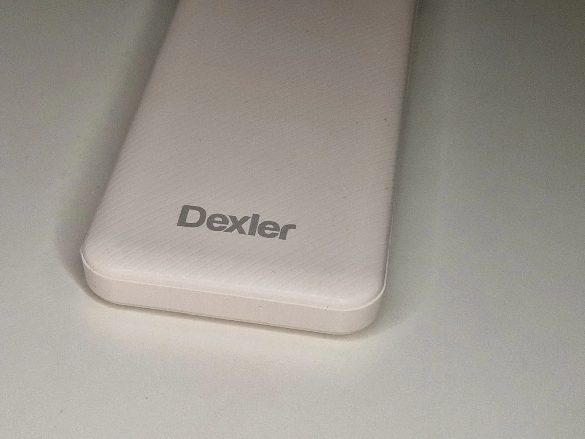 powerbank-dexler-8000mah-pojemnosc-akumulatora-8000