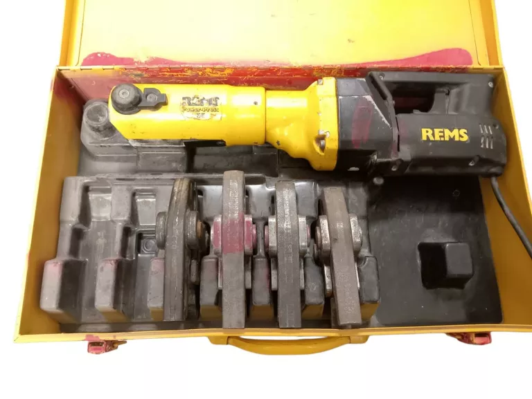 ELEKTRYCZNA ZACISKARKA DO RUR REMS 57210