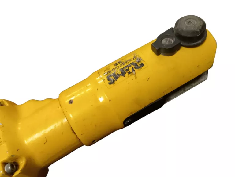 ELEKTRYCZNA ZACISKARKA DO RUR REMS 57210