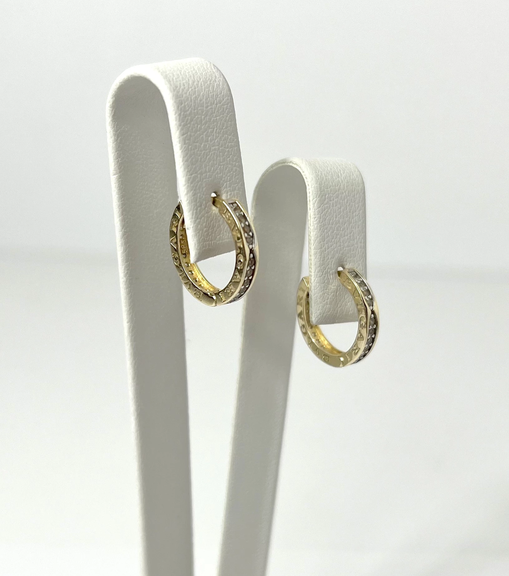 piekne-zlote-kolczyki-bvlgari-296g-585-rodzaj-zapiecia-zatrzask