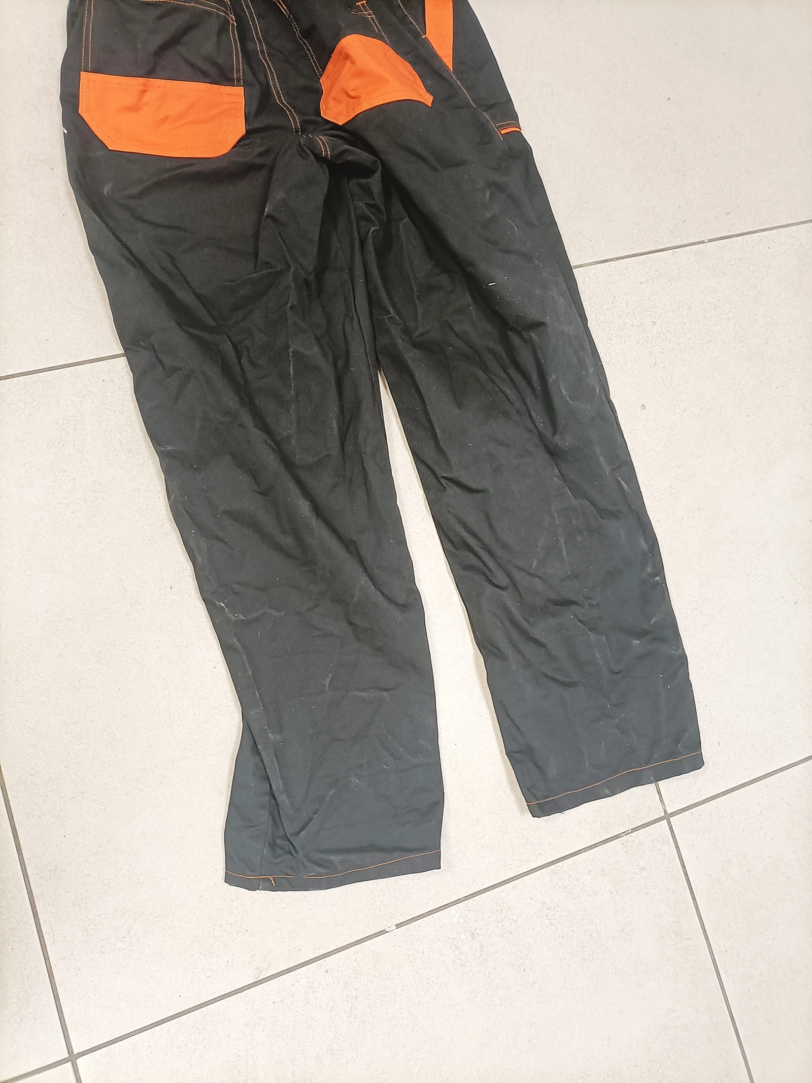 wytrzymale-spodnie-robocze-meskie-ogrodniczki-moto-leg-rodzaj-spodni-15590-2