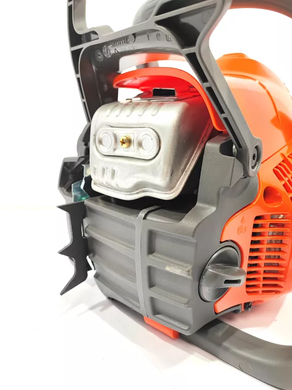 PIŁA SPALINOWA HUSQVARNA 135 MARK II 14