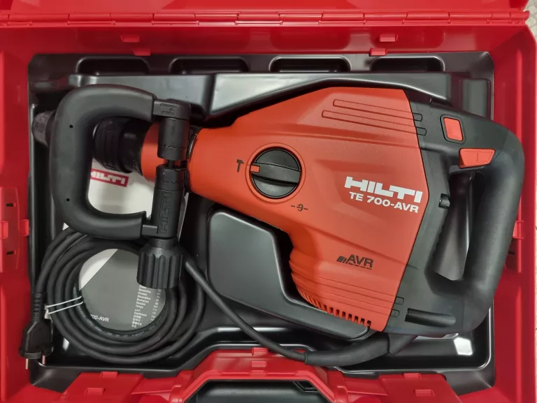 MŁOT KUJĄCY WYBURZENIOWY HILTI TE 700-AVR 11,5J 1300W SDS MAX