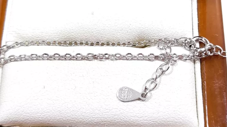 srebro-wyrob-jubilerski-lancuszek-z-zawieszka-33g-rodzaj-2205-2