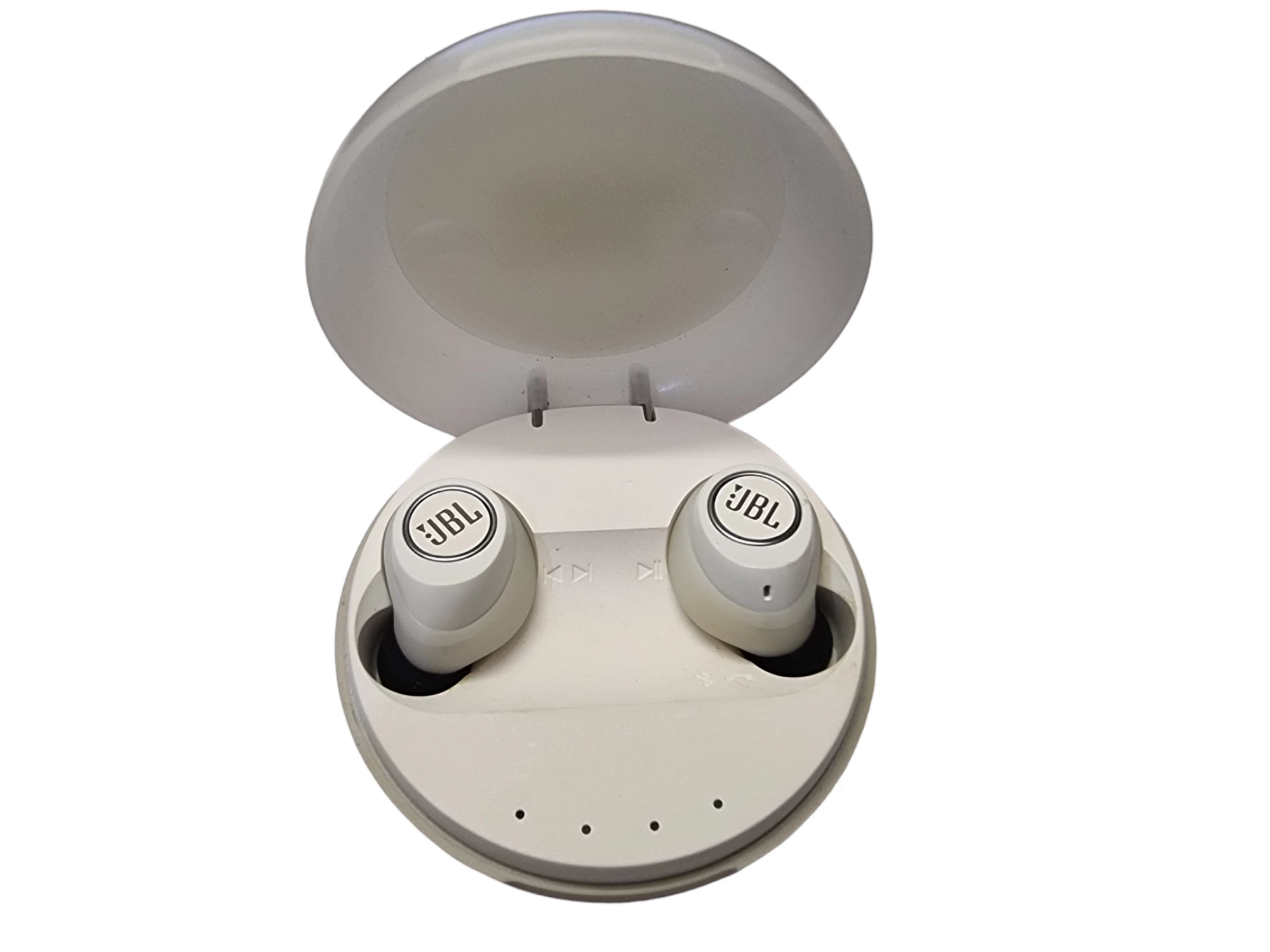 sluchawki-jbl-free-x-kolor-dominujacy-bialy