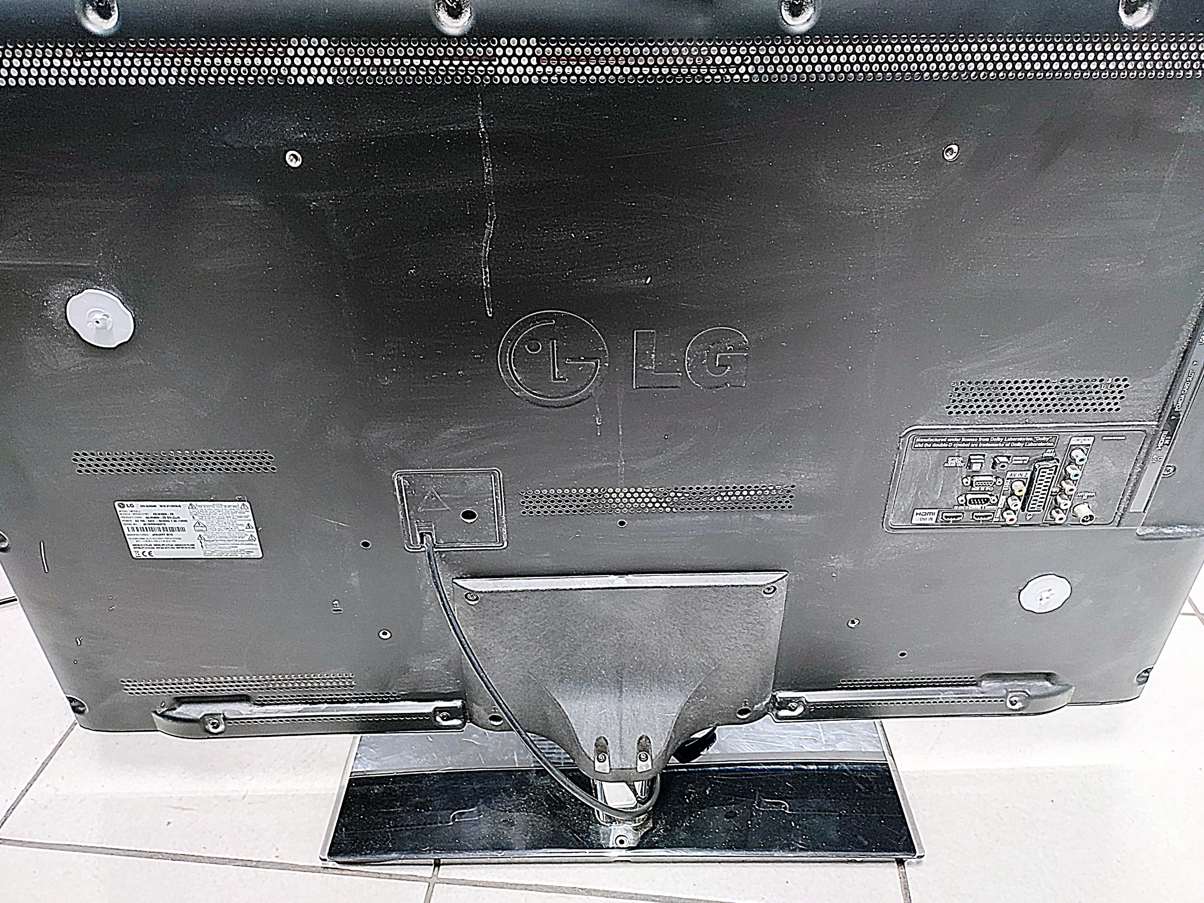 telewizor-lg-42lw4500-wada-stan-11323-2