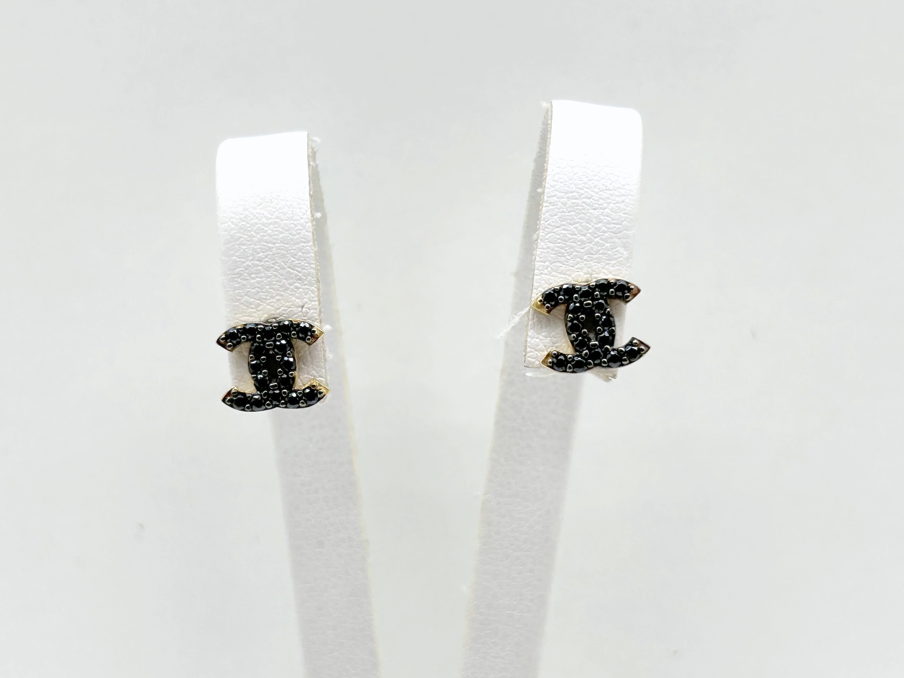 zlote-kolczyki-chanel-cc-czarne-cyrkonie-9mm-7mm-585-112g-marka-bez-marki