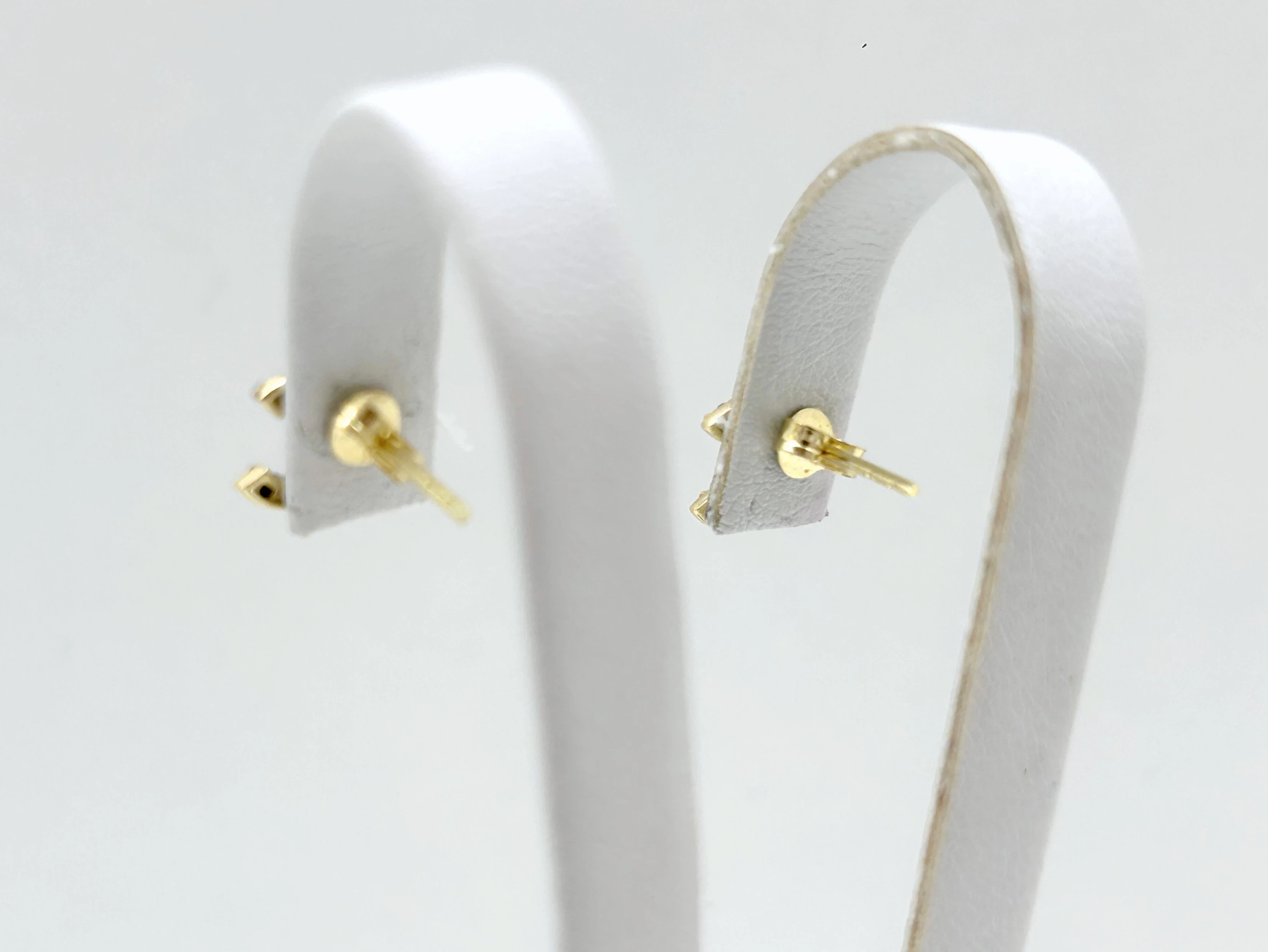 zlote-kolczyki-chanel-cc-czarne-cyrkonie-9mm-7mm-585-112g-rodzaj-zapiecia-sztyft