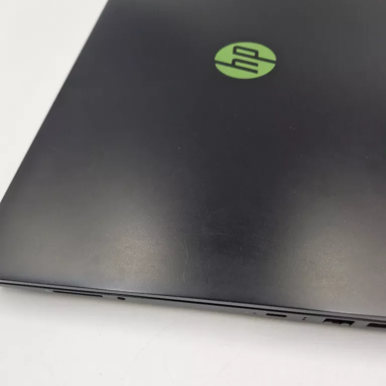 LAPTOP HP 15-EC2211NW R5 5600H 15,6' IPS FHD 8GB 512SSD RTX3050