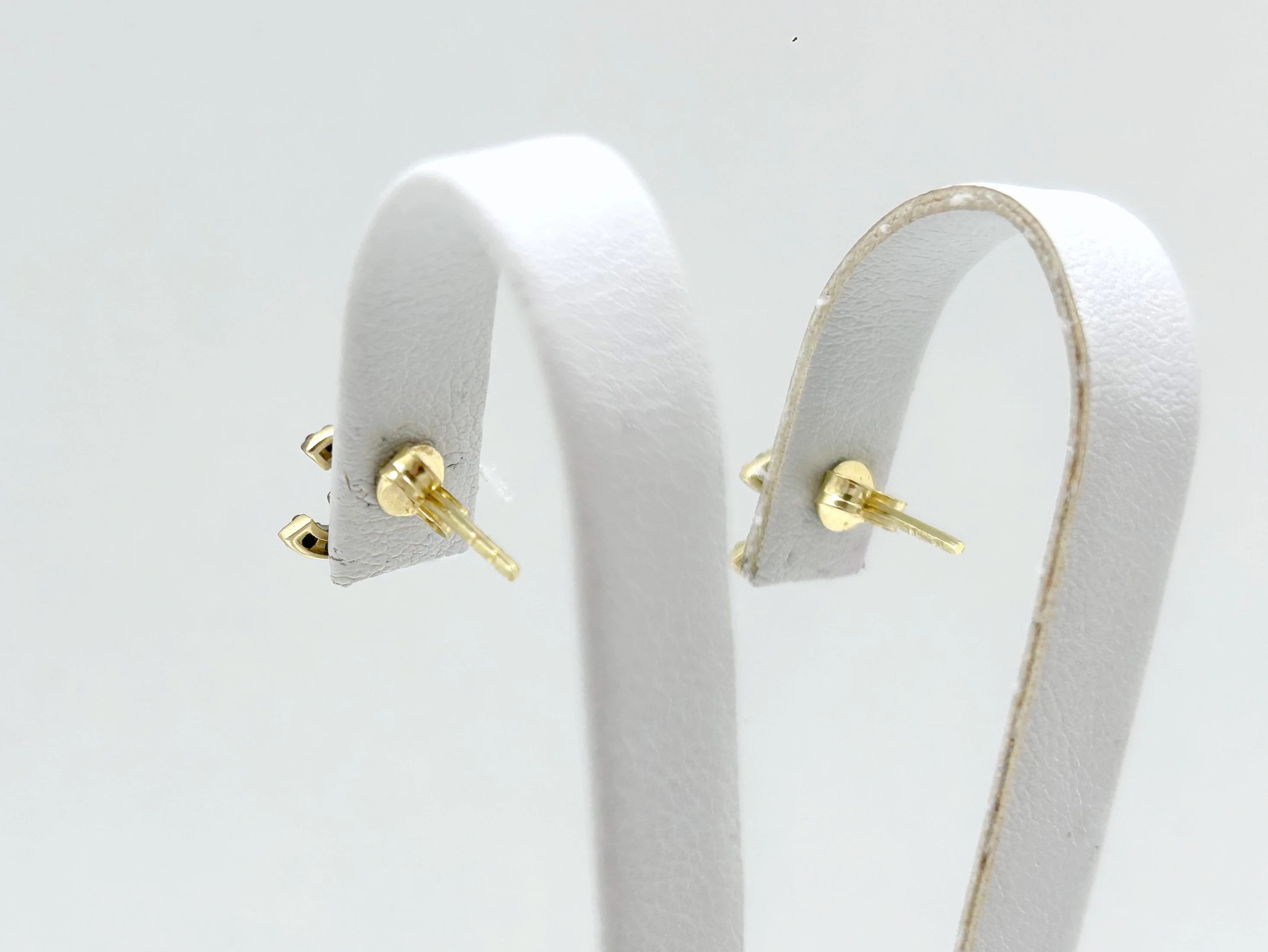 zlote-kolczyki-chanel-cc-czarne-cyrkonie-9mm-7mm-585-112g-rodzaj-wyrob-jubilerski