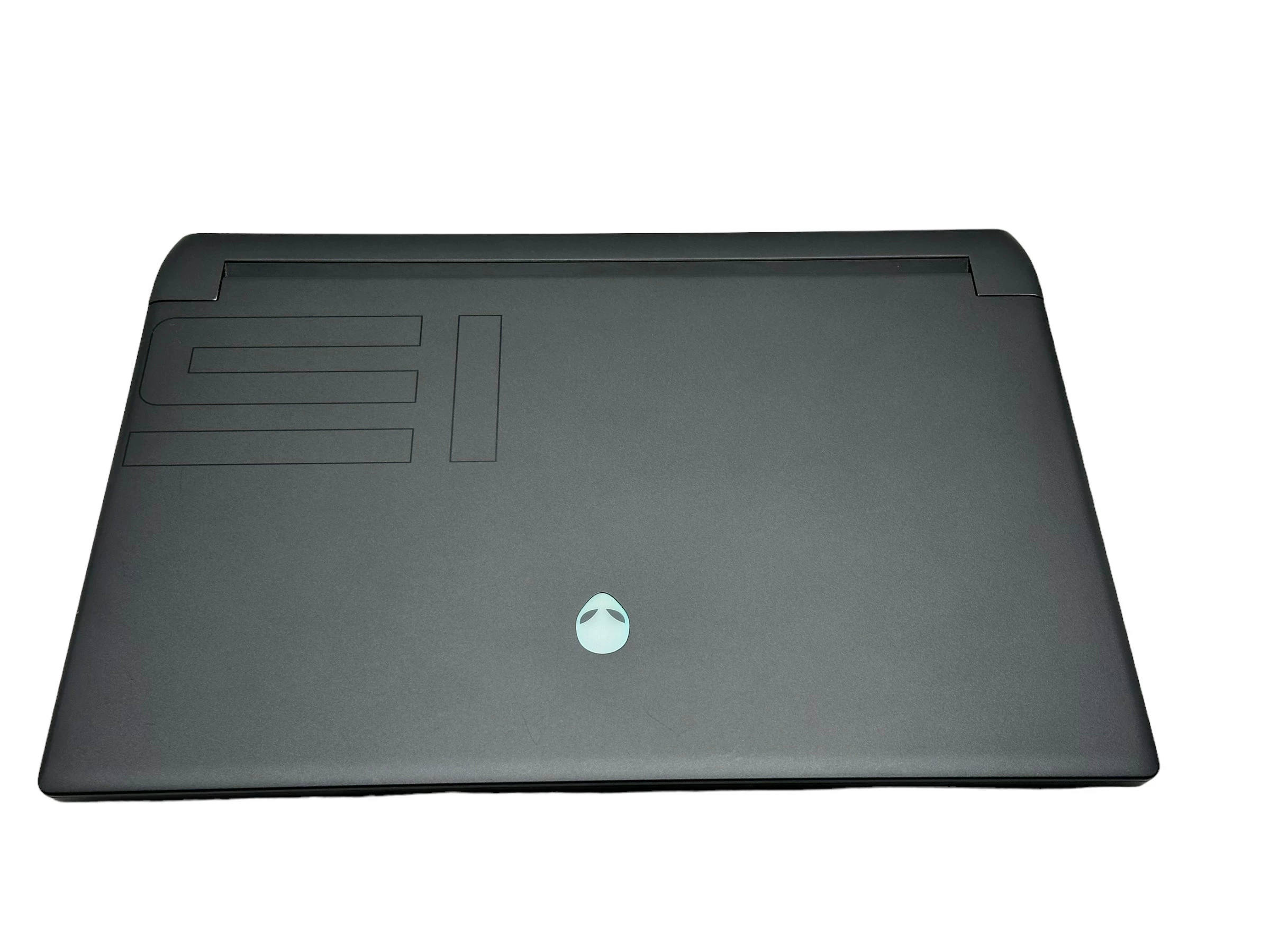 laptop-dell-alienware-m15-r6-i7-11800h-16gb-1tb-ssd-rtx-3070-win11-typ-dysku-twardego-ssd