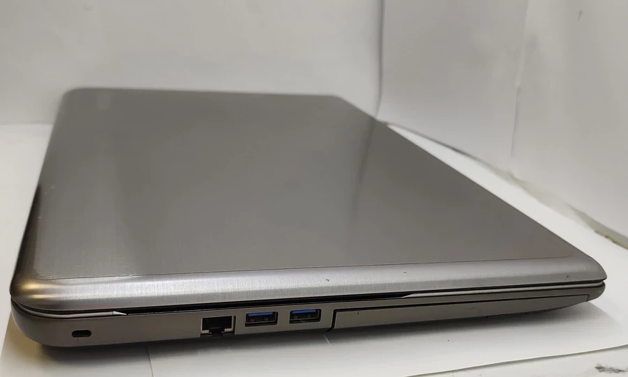 laptop-toshiba-satellite-p75-a7200-173-i7-4700mq-stan-uzywany