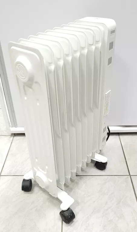 grzejnik-olejowy-silvercrest-hg02913-2400w-moc-grzewcza-2400