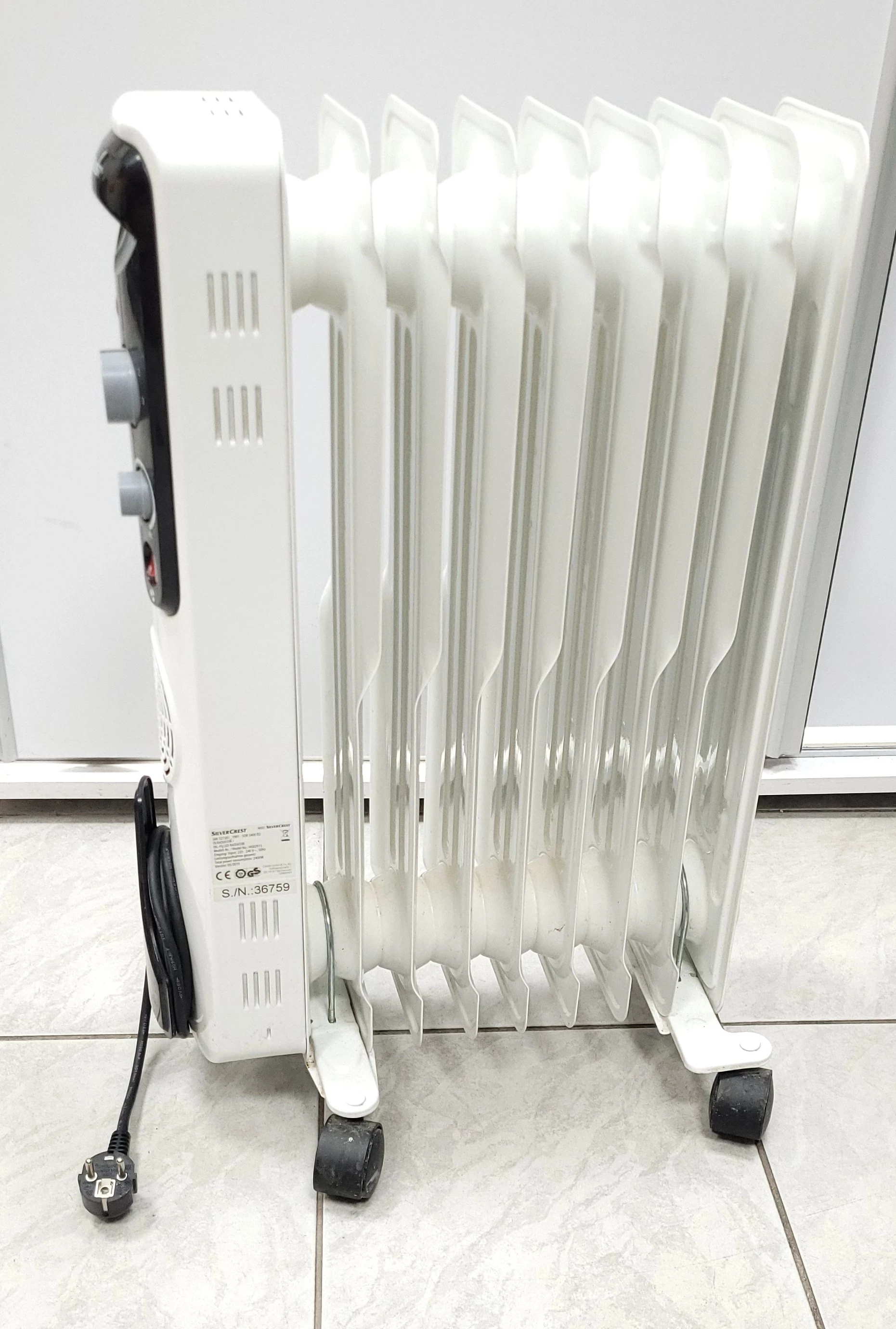 grzejnik-olejowy-silvercrest-hg02913-2400w-kolor-bialy
