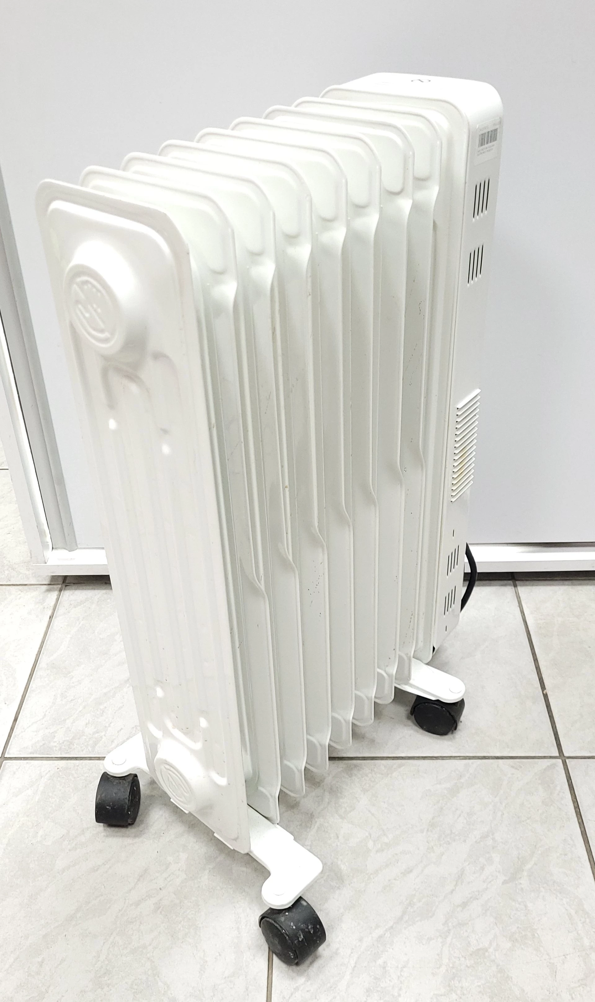 grzejnik-olejowy-silvercrest-hg02913-2400w-moc-grzewcza-2400