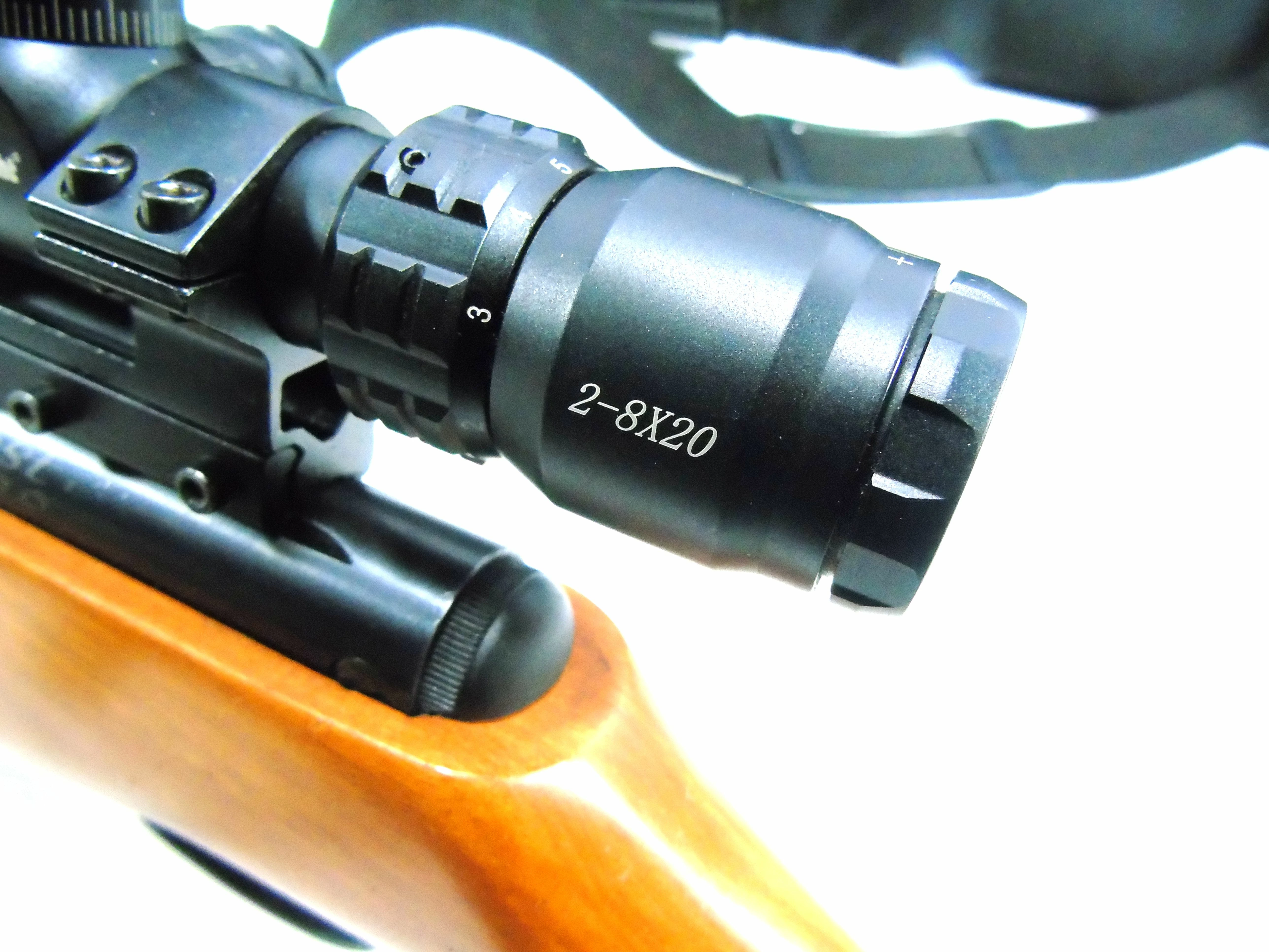 wiatrowka-crosman-quest-1000-luneta-pokrowiec-ean-gtin-028478141193