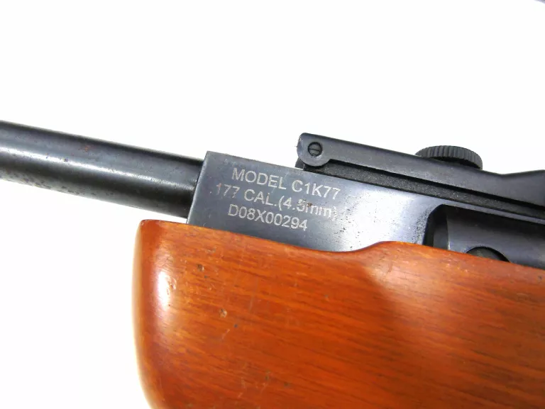 WIATRÓWKA CROSMAN QUEST 1000+ LUNETA + POKROWIEC