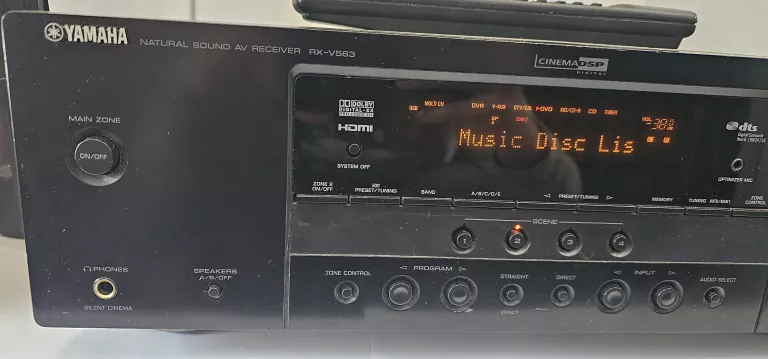 WZMACNIACZ AMPLITUNER YAMAHA RX -V563