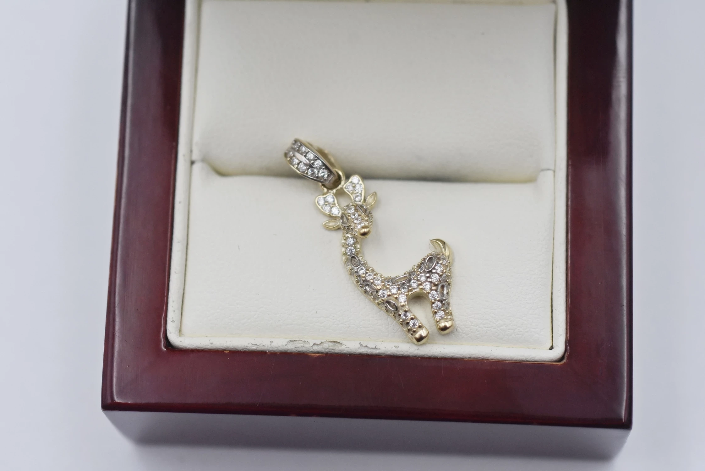 piekna-zlota-zawieszka-333-198g-reniferek-narutowicza-35-leszno-gold-fish