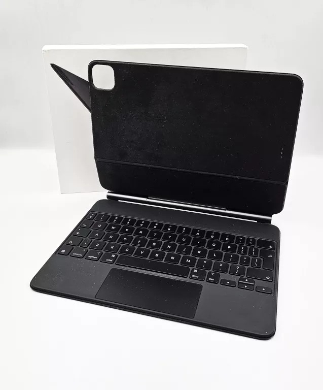 klawiatura-ipad-pro-11-12-gen-mxqt2za-a2261-pudelko-komandorska-147-wroclaw
