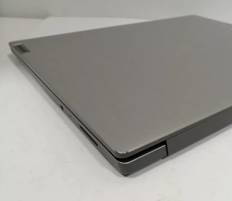 LAPTOP LENOVO IDEAPAD 3 4GB / 500GB SSD