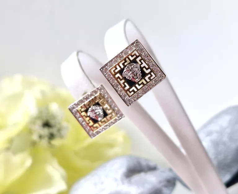 ZŁOTE KOLCZYKI Z CYRKONIAMI KWADRAT WZÓR GRECKI 4,88/585J