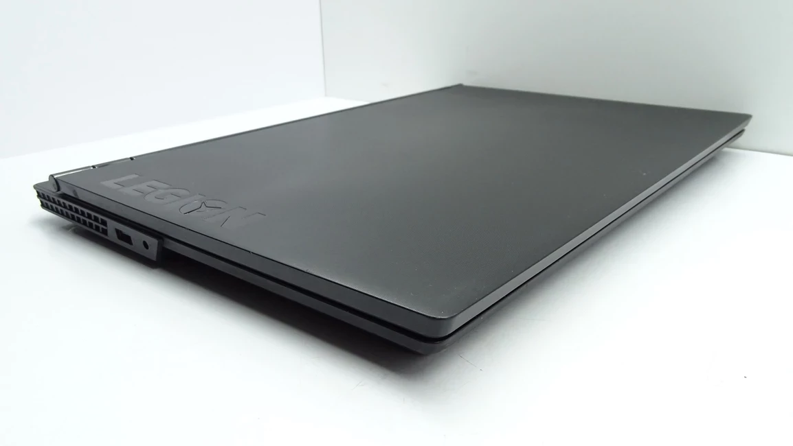 laptop-lenovo-legion-y530-i5-8300h-16gb-ram-ddr4-256512gb-ssd-gtx-1050-liczba-rdzeni-procesora-4