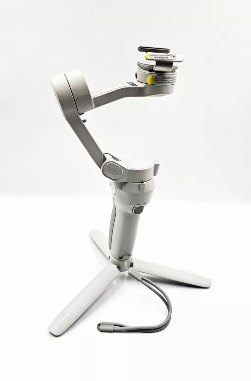 STABILIZATOR / GIMBAL RĘCZNY DJI OM 4 SE + PUDEŁKO
