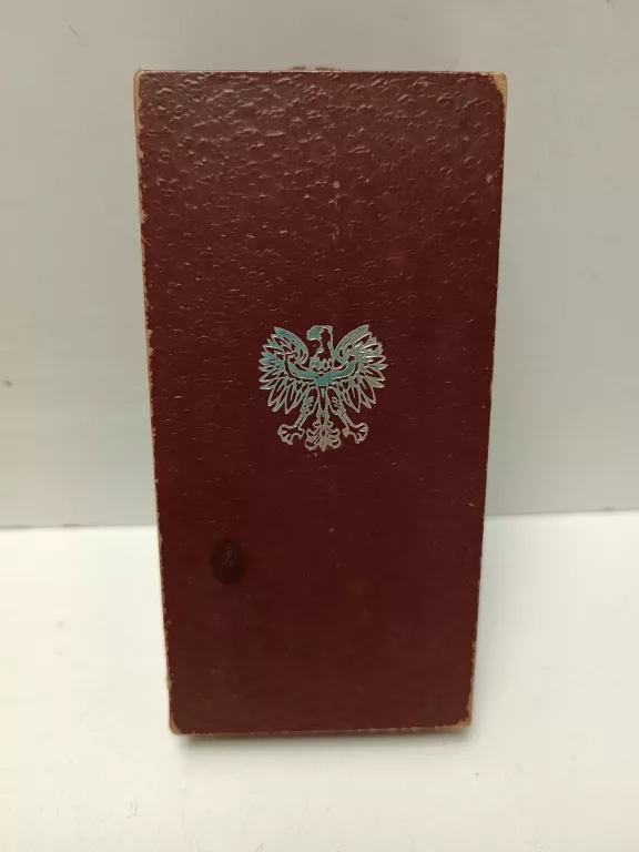 zloty-krzyz-zaslugi-prl-typ-lwp-1943-1989