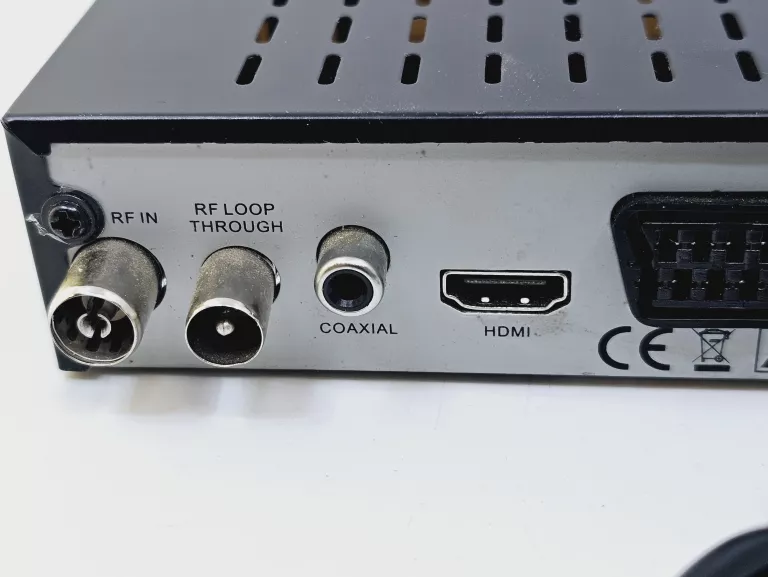 DEKODER DVB-T 2 MANTA DVBT015