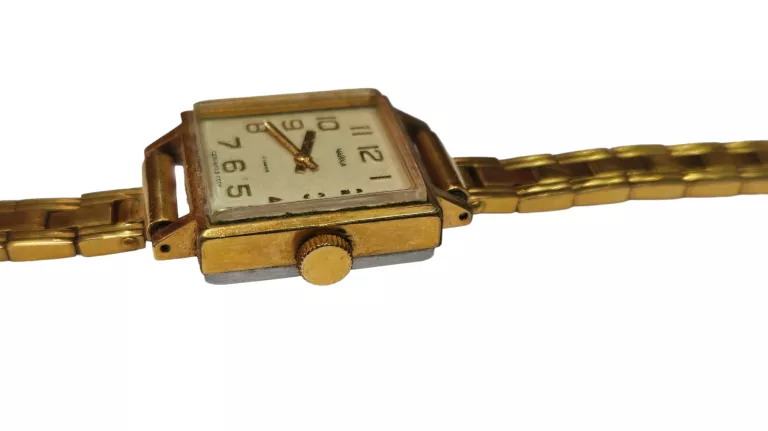 zegarek-czajka-17-kamieni-pozlacany-nie-dziala-funkcje-brak