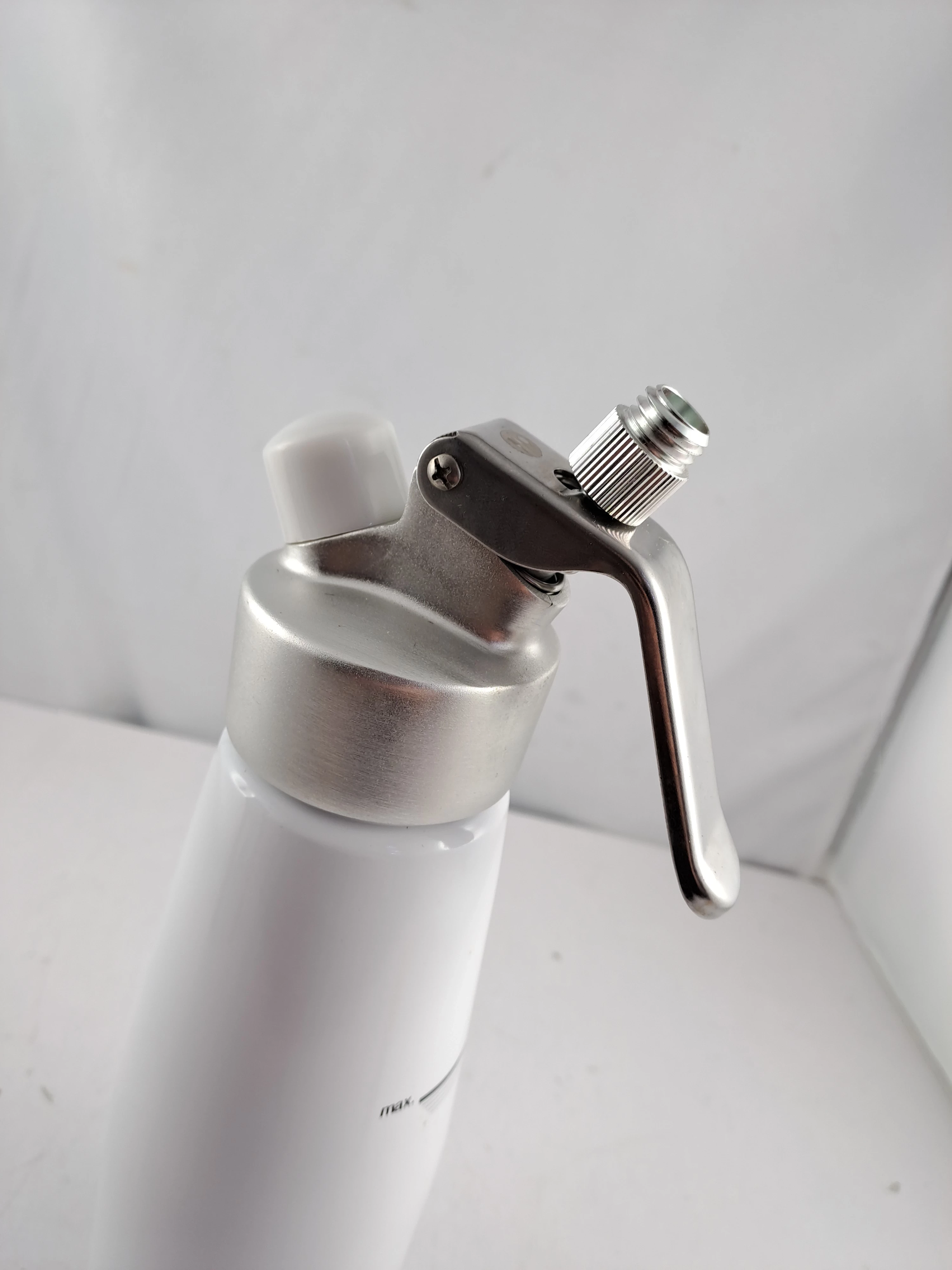 syfon-do-bitej-smietany-ean-gtin-4058256590222