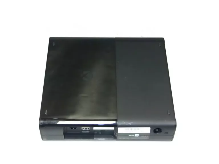 ZESTAW KONSOLA XBOX 360 E 250GB +PAD KINECT GRY