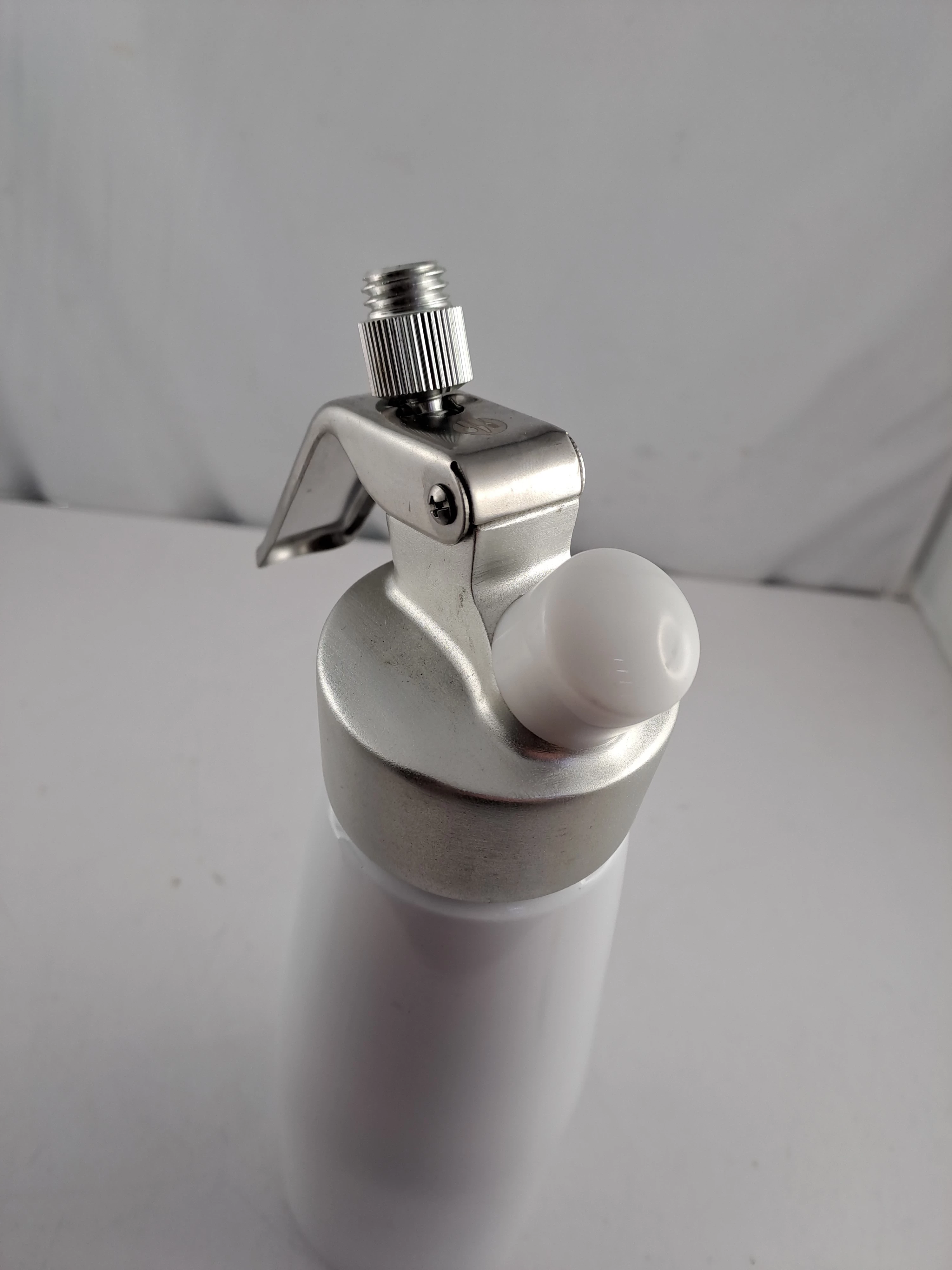 syfon-do-bitej-smietany-rodzaj-syfon