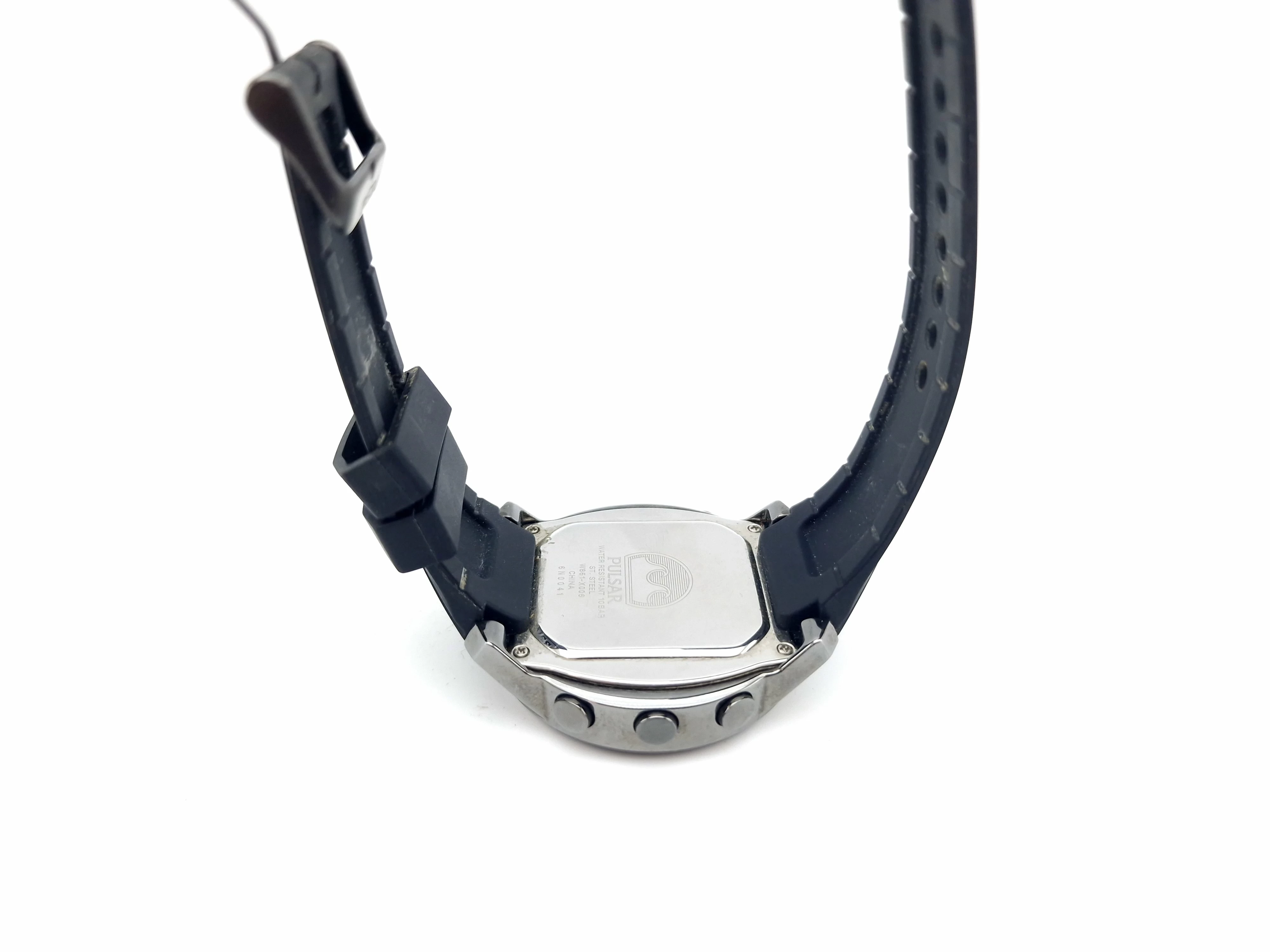 zegarek-pulsar-w861-x006-ksztalt-koperty-okragla