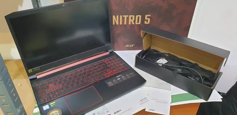 LAPTOP ACER NITRO 5 AN515-54-551F+PUDEŁKO